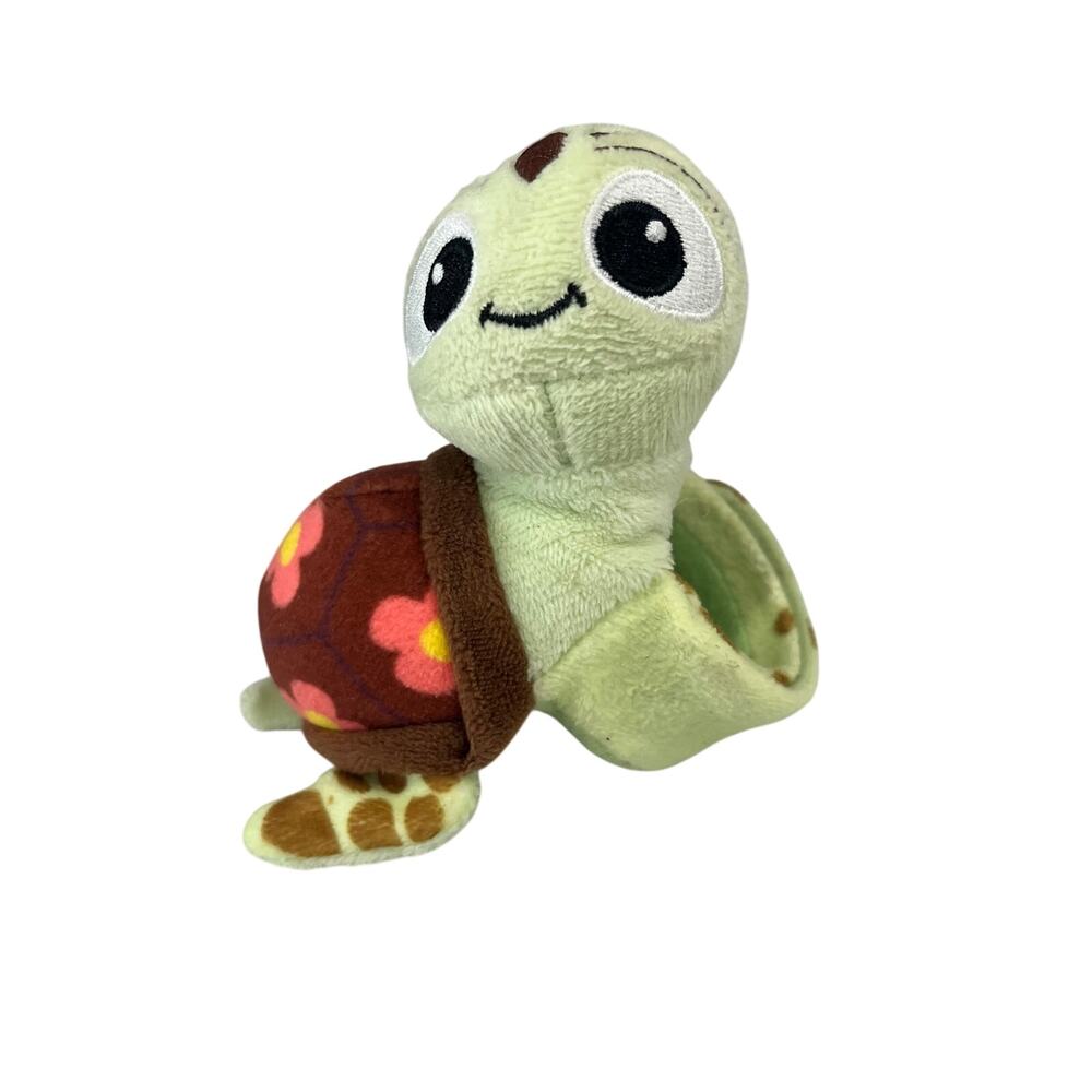 Disney Cutie Cuff Squirt Slap Plush Bracelet Finding Nemo Series 1 Bulls I Toy